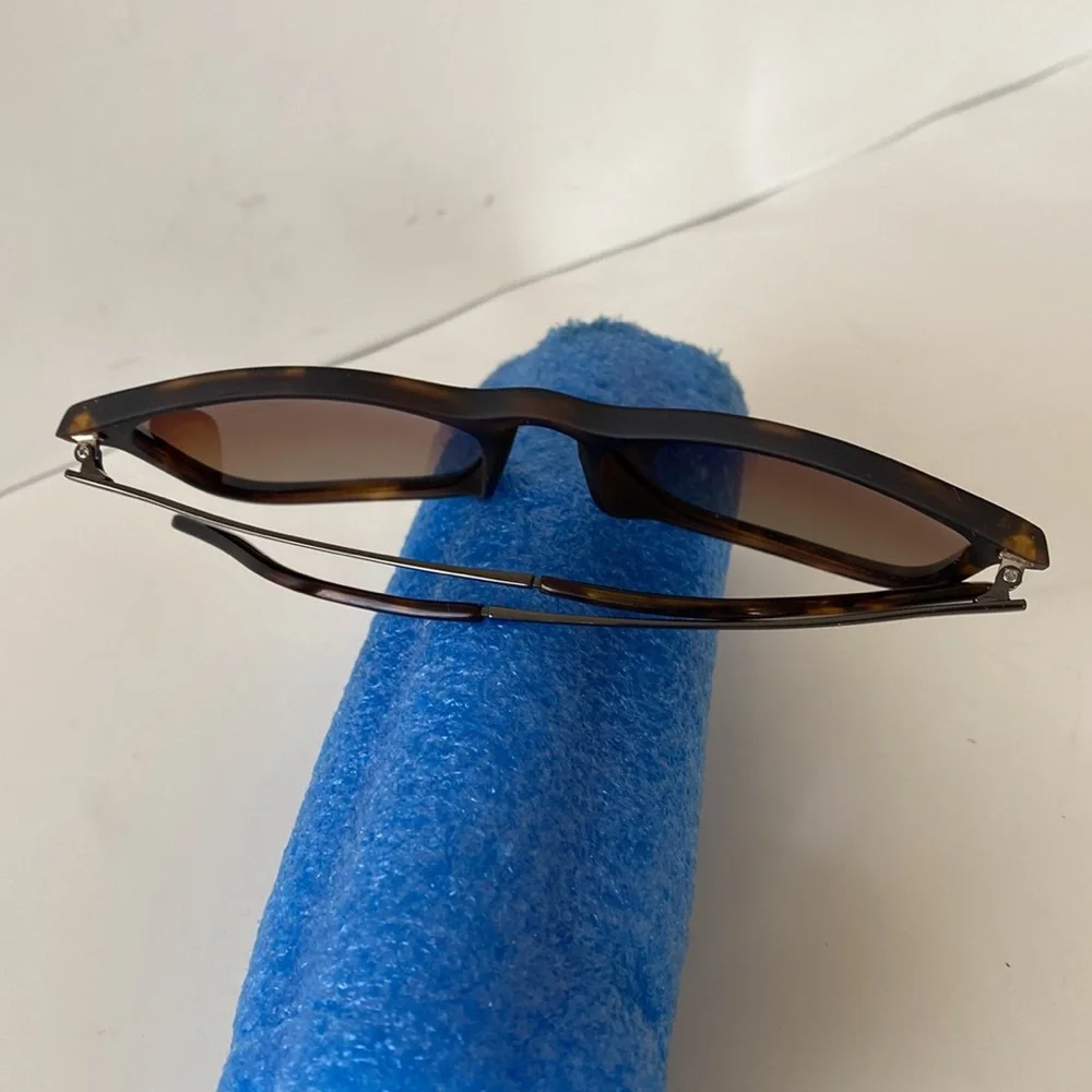 Carfia Vintage Polarized Sunglasses Matte Tortoise Frame Brown Gradient Lenses